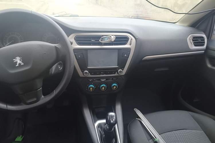 Used Peugeot 301 2014 1.6L Manual Comfort Edition Audio And AC Panel