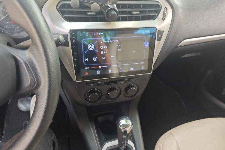 Used Peugeot 301 2014 1.6L Automatic Comfort Edition Audio And AC Panel