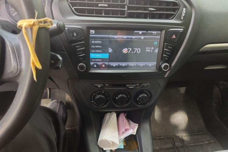 Used Peugeot 301 2014 1.6L Manual Comfort Edition Audio And AC Panel