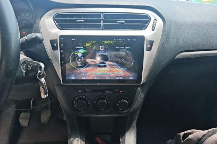 Used Peugeot 301 2014 1.6L Manual Comfort Edition CNG Audio And AC Panel