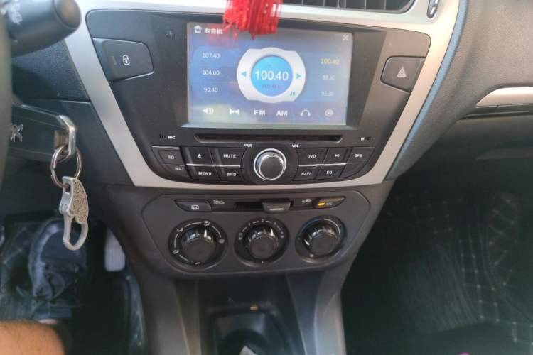 Used Peugeot 301 2014 1.6L Manual Comfort Edition Audio And AC Panel