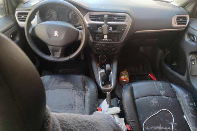 Used Peugeot 301 2014 1.6L Manual Comfort Edition Center Console