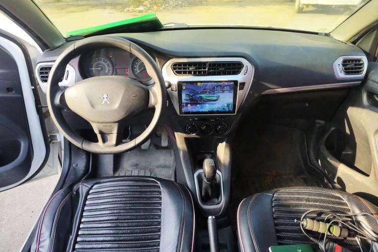 Used Peugeot 301 2014 1.6L Manual Comfort Edition Center Console