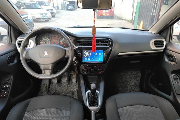 Used Peugeot 301 2014 1.6L Manual Comfort Edition Center Console