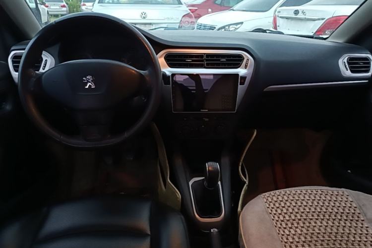 Used Peugeot 301 2014 1.6L Manual Comfort Edition Center Console