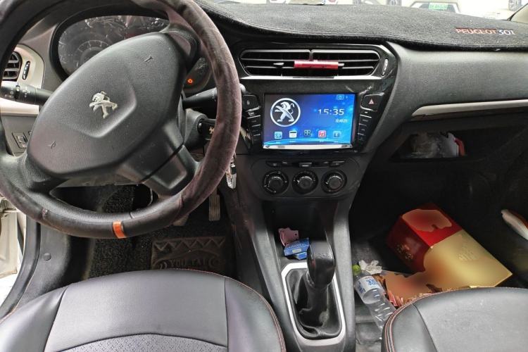 Used Peugeot 301 2014 1.6L Manual Comfort Edition Center Console