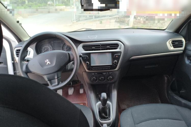Used Peugeot 301 2014 1.6L Manual Comfort Edition Center Console