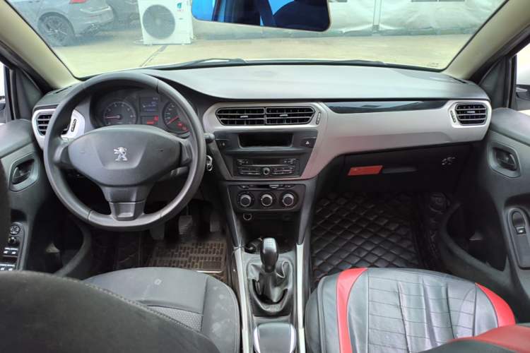 Used Peugeot 301 2014 1.6L Manual Comfort Edition CNG Center Console