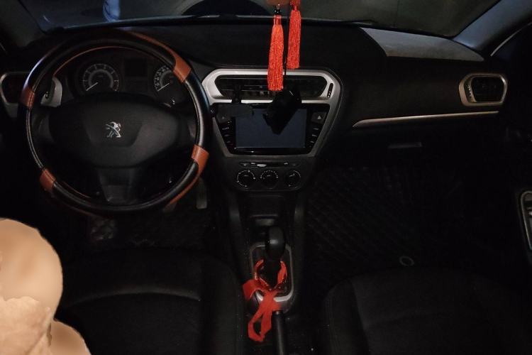 Used Peugeot 301 2014 1.6L Manual Comfort Edition Center Console