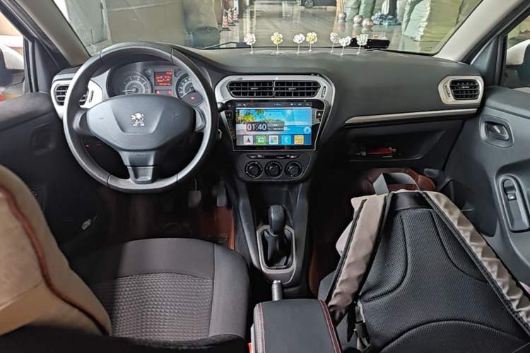 Used Peugeot 301 2014 1.6L Manual Comfort Edition Center Console