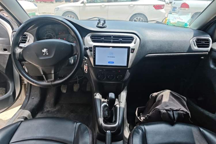 Used Peugeot 301 2014 1.6L Manual Comfort Edition CNG Center Console