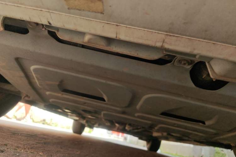 Used Peugeot 301 2014 1.6L Manual Comfort Edition Chassis Front