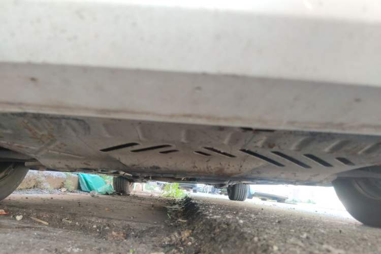 Used Peugeot 301 2014 1.6L Manual Comfort Edition Chassis Front