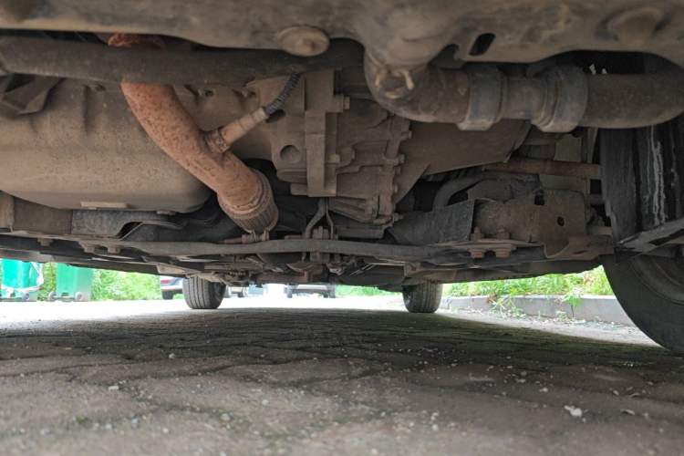 Used Peugeot 301 2014 1.6L Manual Comfort Edition Chassis Front