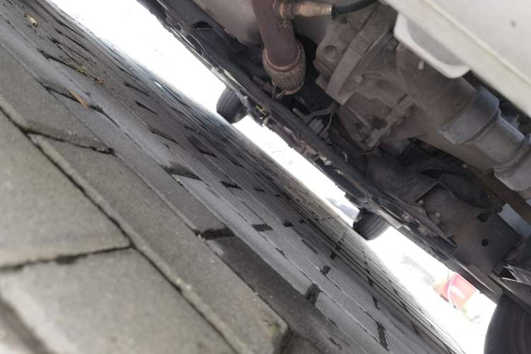 Used Peugeot 301 2014 1.6L Manual Comfort Edition Chassis Front