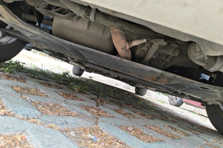 Used Peugeot 301 2014 1.6L Manual Comfort Edition Chassis Front