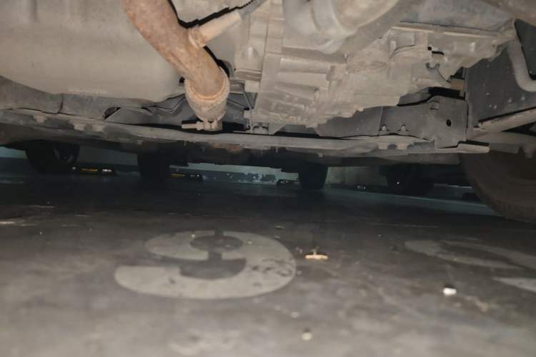 Used Peugeot 301 2014 1.6L Automatic Comfort Edition Chassis Front