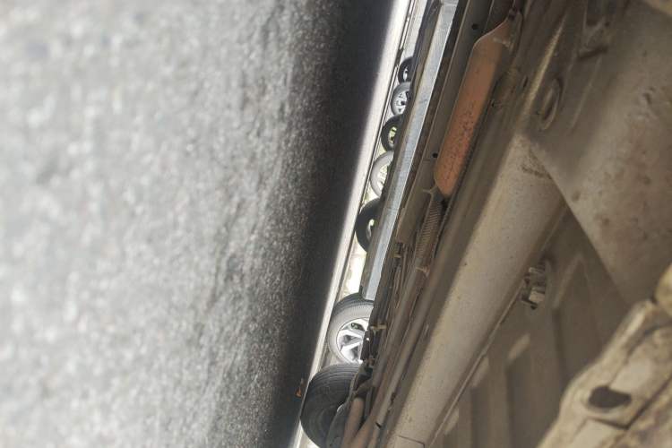 Used Peugeot 301 2014 1.6L Manual Comfort Edition Chassis Front Left