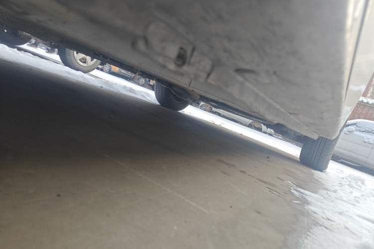 Used Peugeot 301 2014 1.6L Automatic Comfort Edition Chassis Front Left