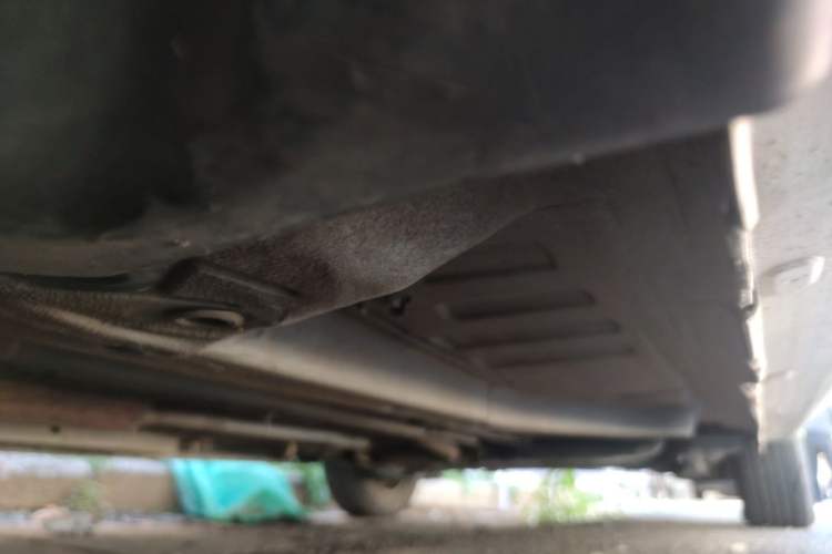 Used Peugeot 301 2014 1.6L Manual Comfort Edition Chassis Front Left