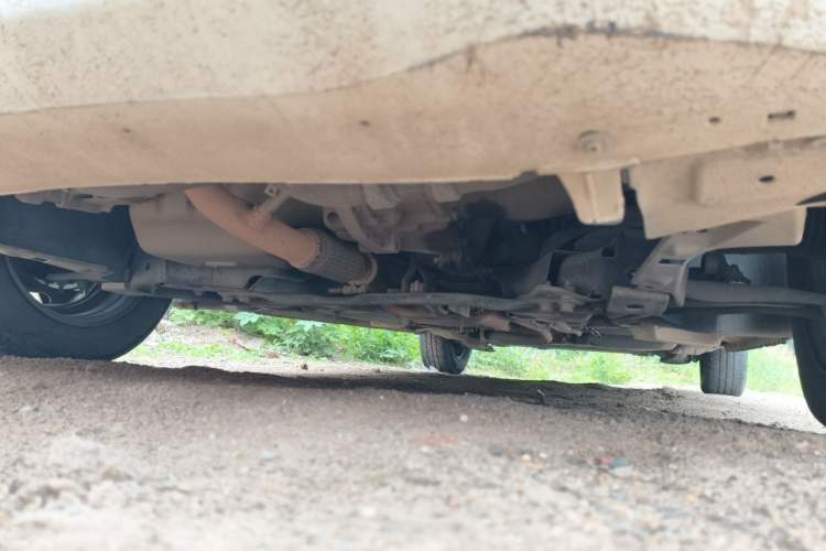Used Peugeot 301 2014 1.6L Manual Comfort Edition Chassis Front Left