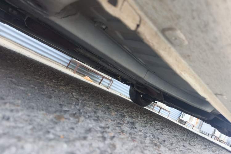 Used Peugeot 301 2014 1.6L Manual Comfort Edition Chassis Front Left