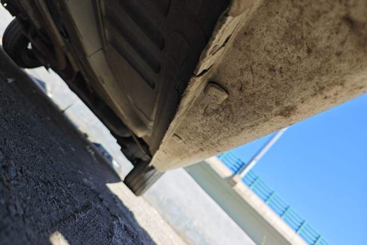 Used Peugeot 301 2014 1.6L Manual Comfort Edition Chassis Front Left