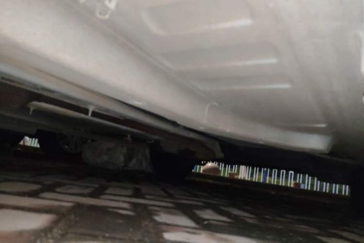 Used Peugeot 301 2014 1.6L Manual Comfort Edition Chassis Front Left