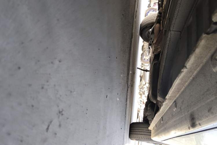 Used Peugeot 301  Chassis Front Left