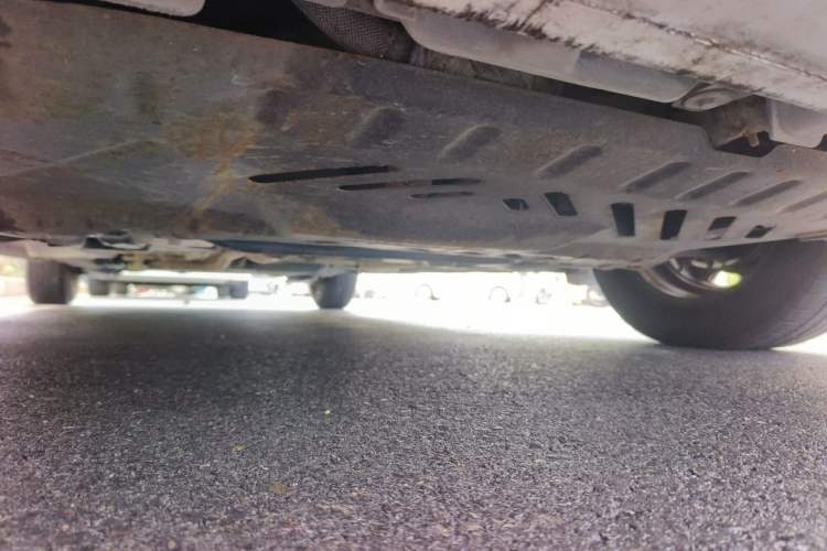 Used Peugeot 301 2014 1.6L Manual Comfort Edition Chassis Front