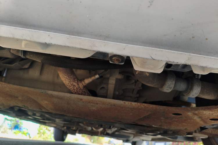 Used Peugeot 301 2014 1.6L Manual Comfort Edition Chassis Front