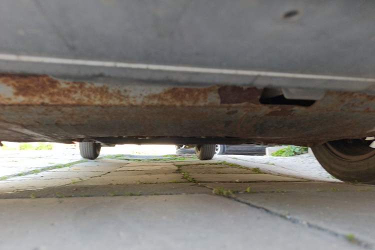 Used Peugeot 301 2014 1.6L Automatic Comfort Edition Chassis Front