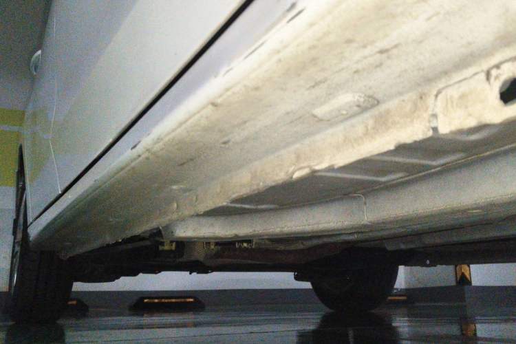 Used Peugeot 301 2014 1.6L Manual Comfort Edition Chassis Front Right