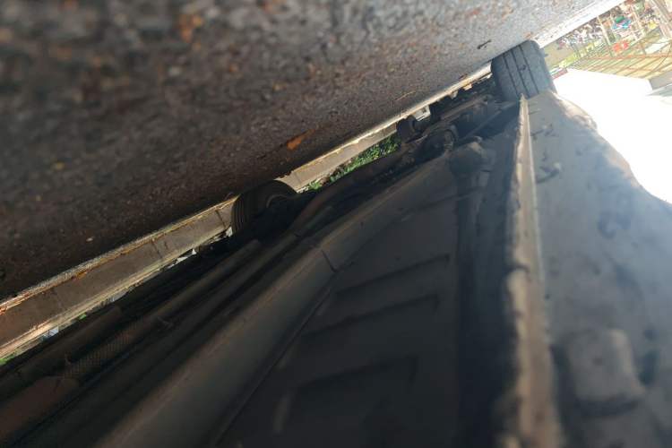 Used Peugeot 301 2014 1.6L Manual Comfort Edition Chassis Front Right