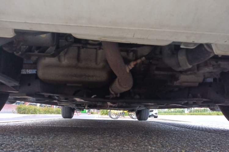 Used Peugeot 301 2014 1.6L Automatic Comfort Edition Chassis Front