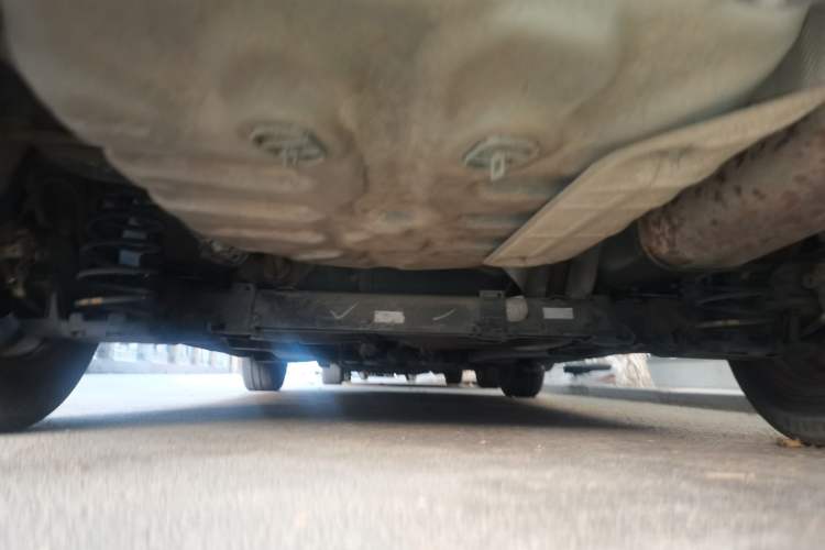 Used Peugeot 301 2014 1.6L Manual Comfort Edition Chassis Rear