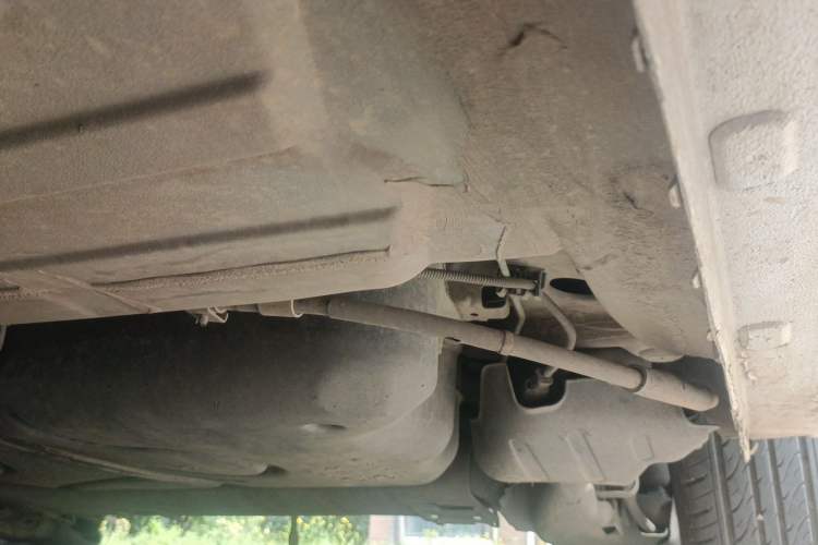 Used Peugeot 301 2014 1.6L Manual Comfort Edition Chassis Rear Left