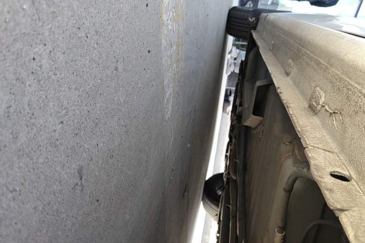 Used Peugeot 301  Chassis Rear Left