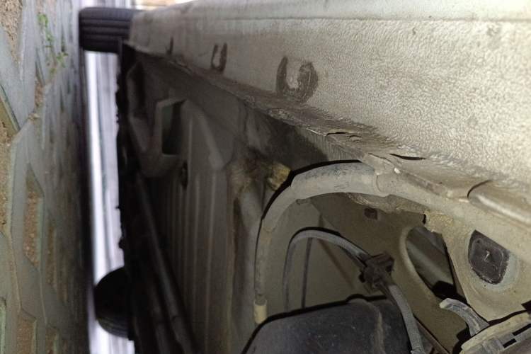 Used Peugeot 301 2014 1.6L Manual Comfort Edition Chassis Rear Left