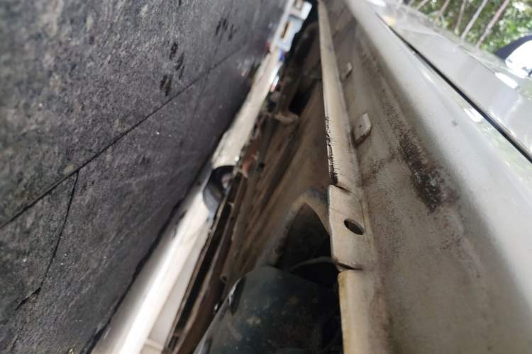 Used Peugeot 301 2014 1.6L Automatic Comfort Edition Chassis Rear Left