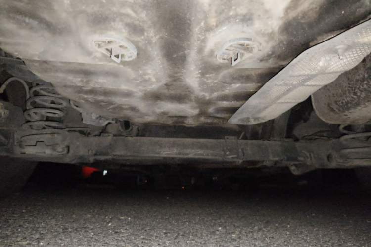 Used Peugeot 301 2014 1.6L Automatic Comfort Edition Chassis Rear