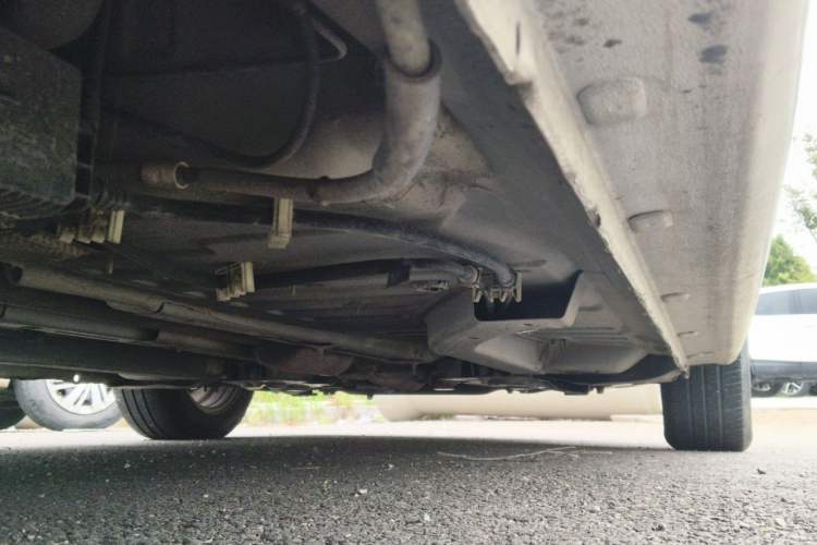 Used Peugeot 301 2014 1.6L Automatic Comfort Edition Chassis Rear Right