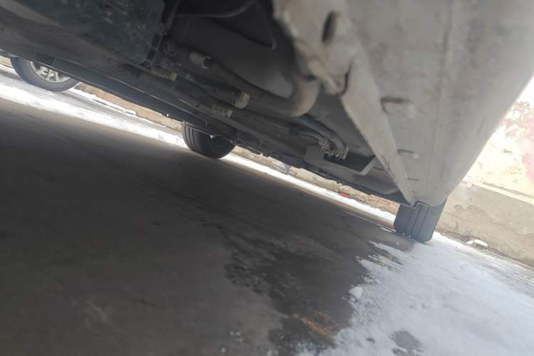 Used Peugeot 301 2014 1.6L Automatic Comfort Edition Chassis Rear Right