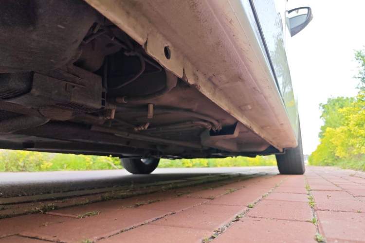 Used Peugeot 301 2014 1.6L Manual Comfort Edition Chassis Rear Right