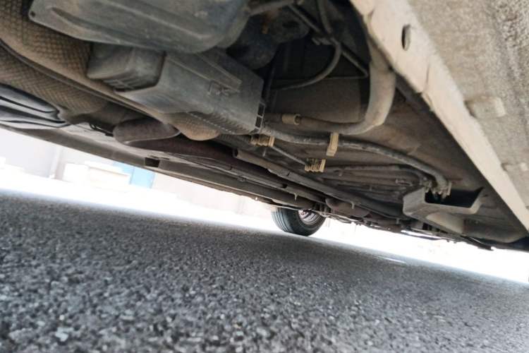 Used Peugeot 301 2014 1.6L Manual Comfort Edition Chassis Rear Right