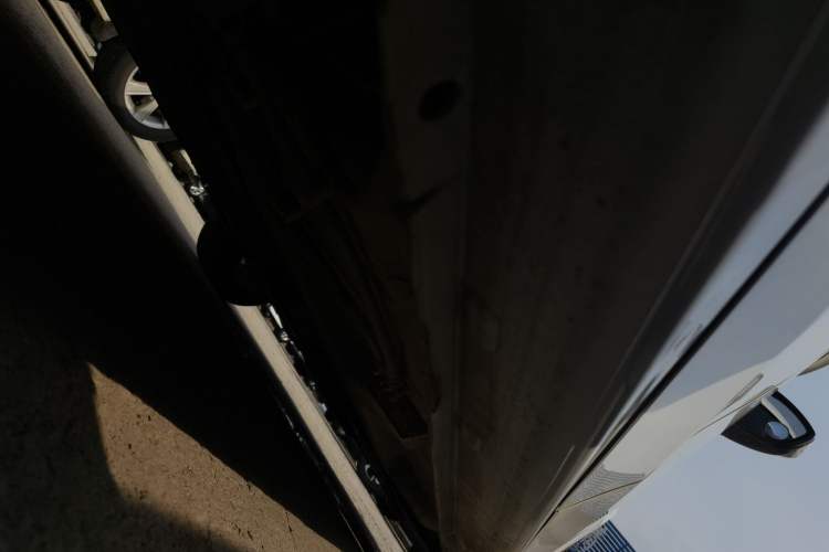 Used Peugeot 301 2014 1.6L Automatic Luxury Edition Chassis Rear Right