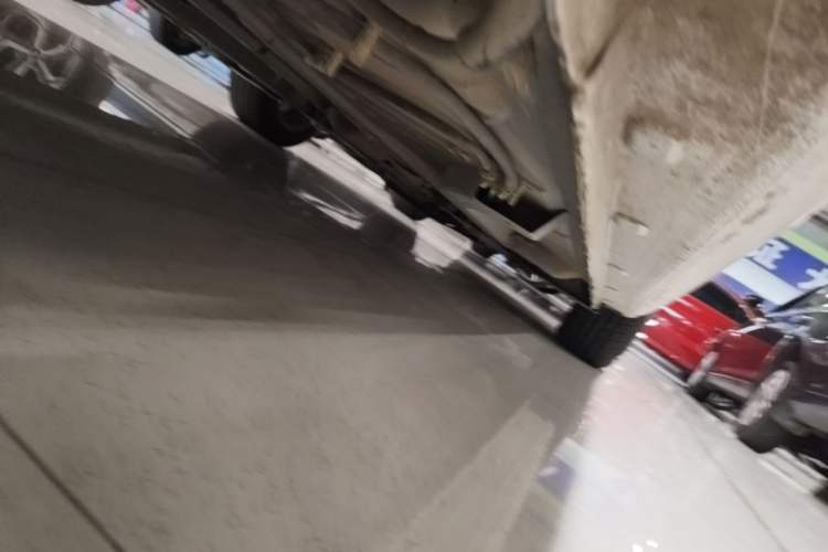 Used Peugeot 301 2014 1.6L Automatic Comfort Edition Chassis Rear Right