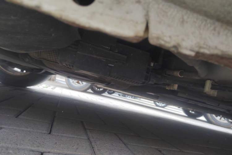 Used Peugeot 301 2014 1.6L Automatic Comfort Edition Chassis Rear Right