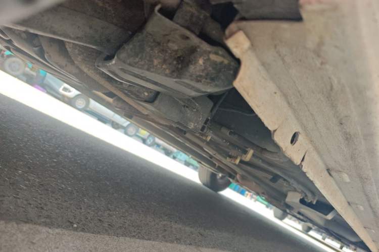 Used Peugeot 301 2014 1.6L Manual Comfort Edition Chassis Rear Right