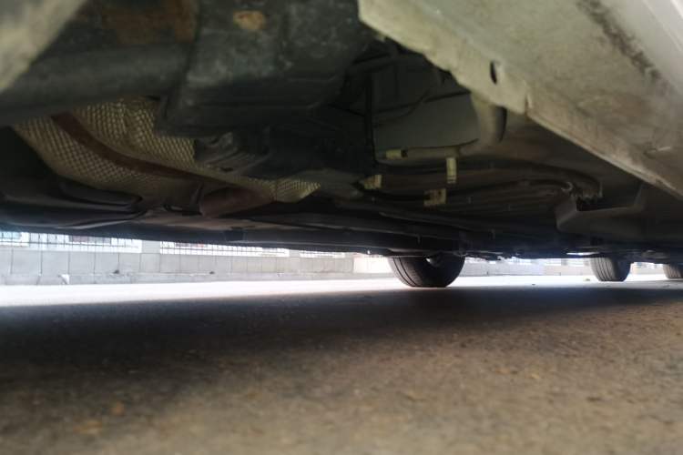 Used Peugeot 301 2014 1.6L Manual Comfort Edition Chassis Rear Right